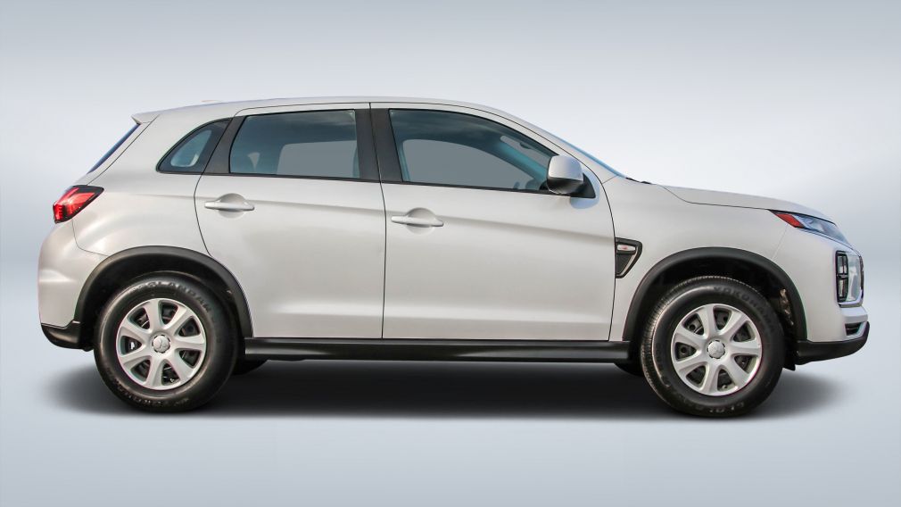 2022 Mitsubishi RVR — photo 8