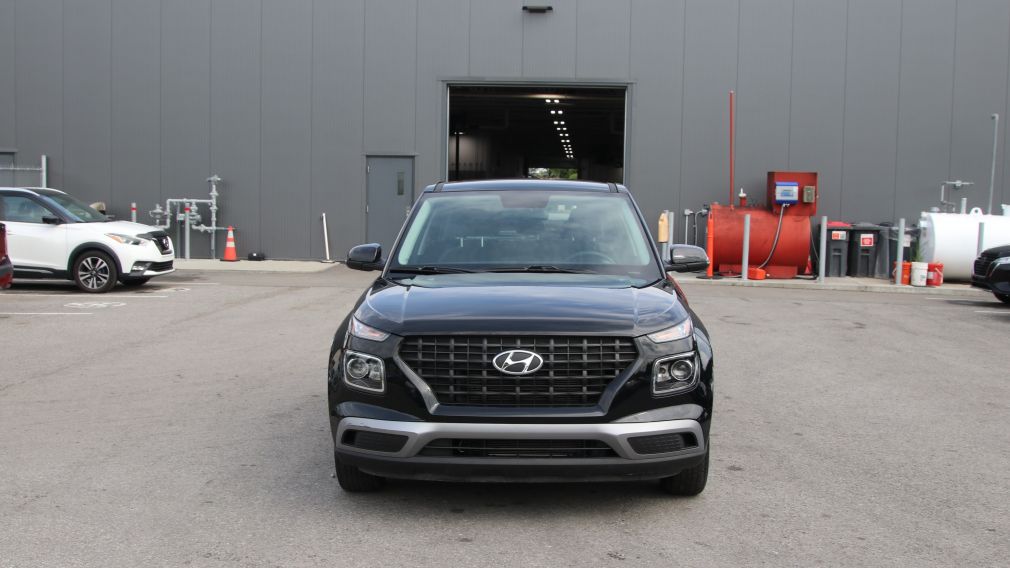 2022 Hyundai Venue — photo 2