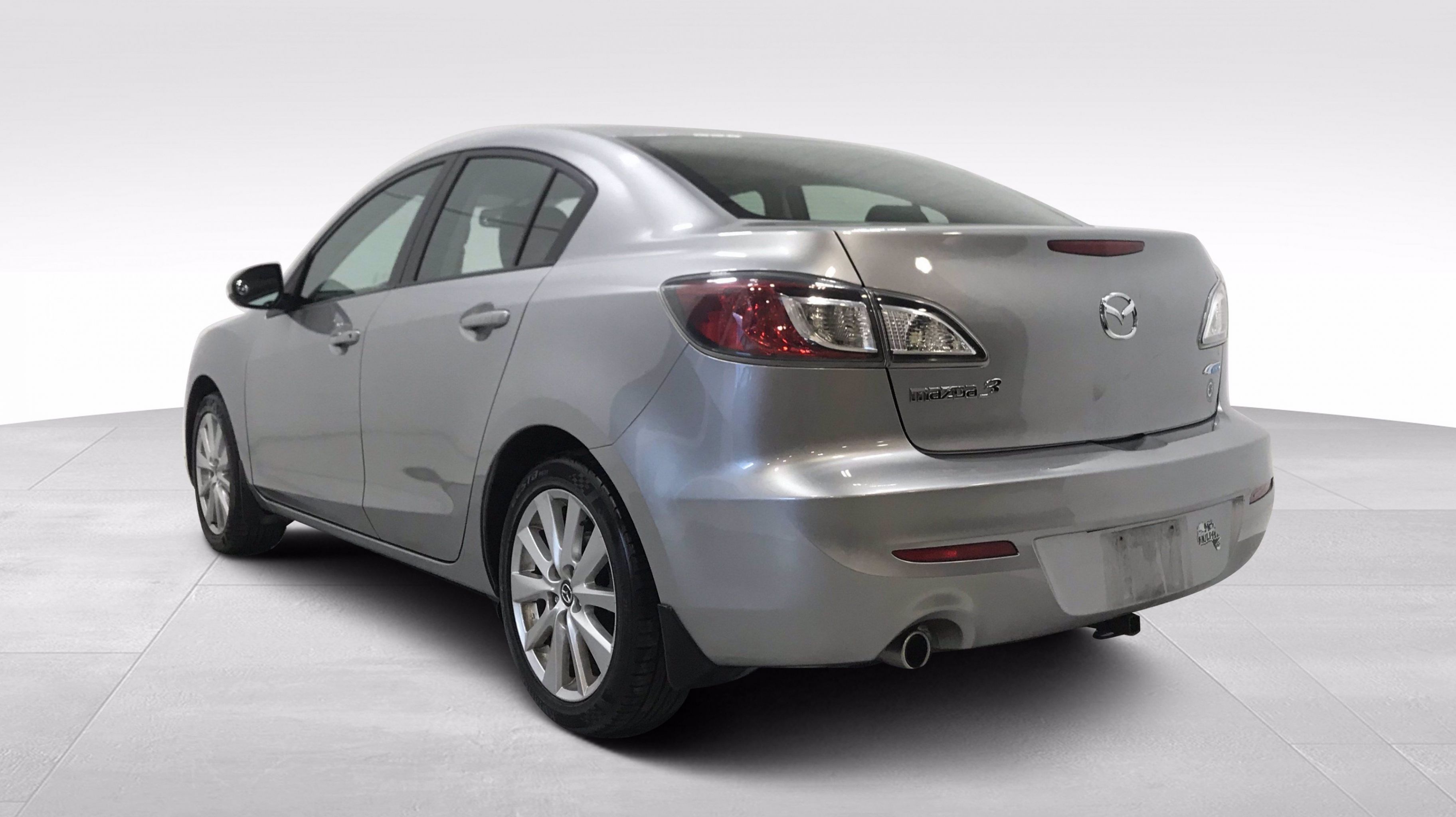 Mazda 3 2013 GSSKY**Mag**Toit**Bancs Chauffants**Bluetooth** usagée et