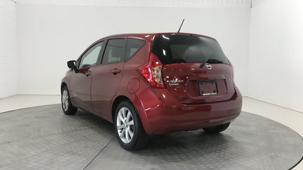 2016 Nissan Versa SL***Caméra***Écran Tactile**Bancs Chauffants**Mag #4