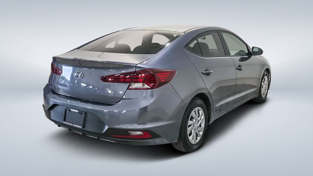 2019 Hyundai Elantra — photo 7