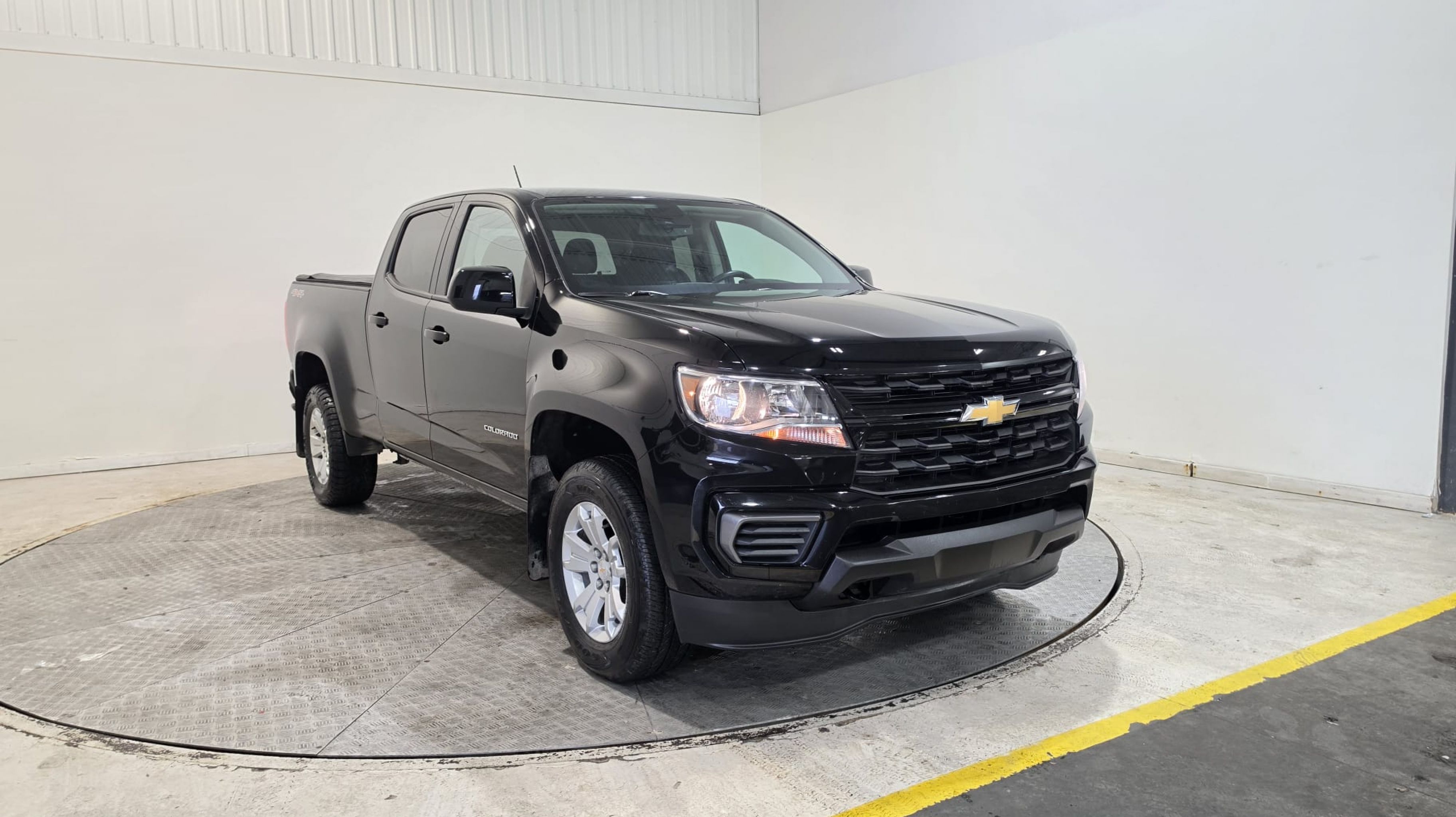2022 Chevrolet Colorado — Monbili