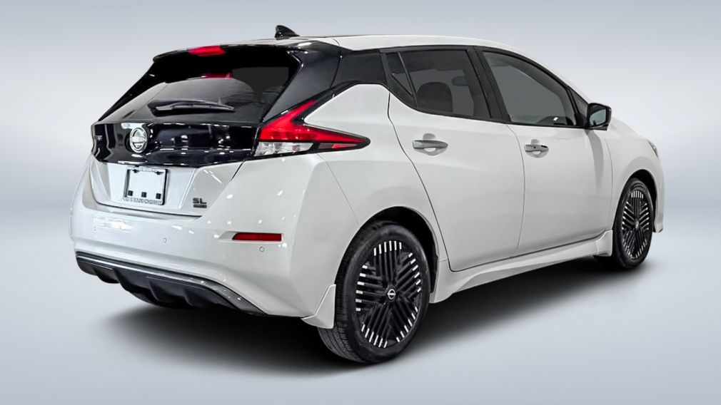 2023 Nissan Leaf — photo 7