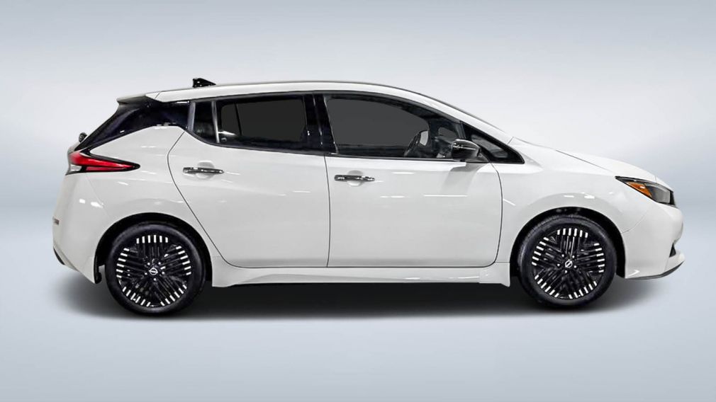 2023 Nissan Leaf — photo 8