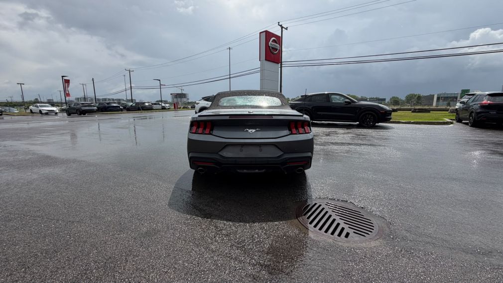 2025 Ford Mustang — photo 6