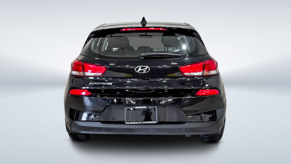 2018 Hyundai Elantra — photo 6