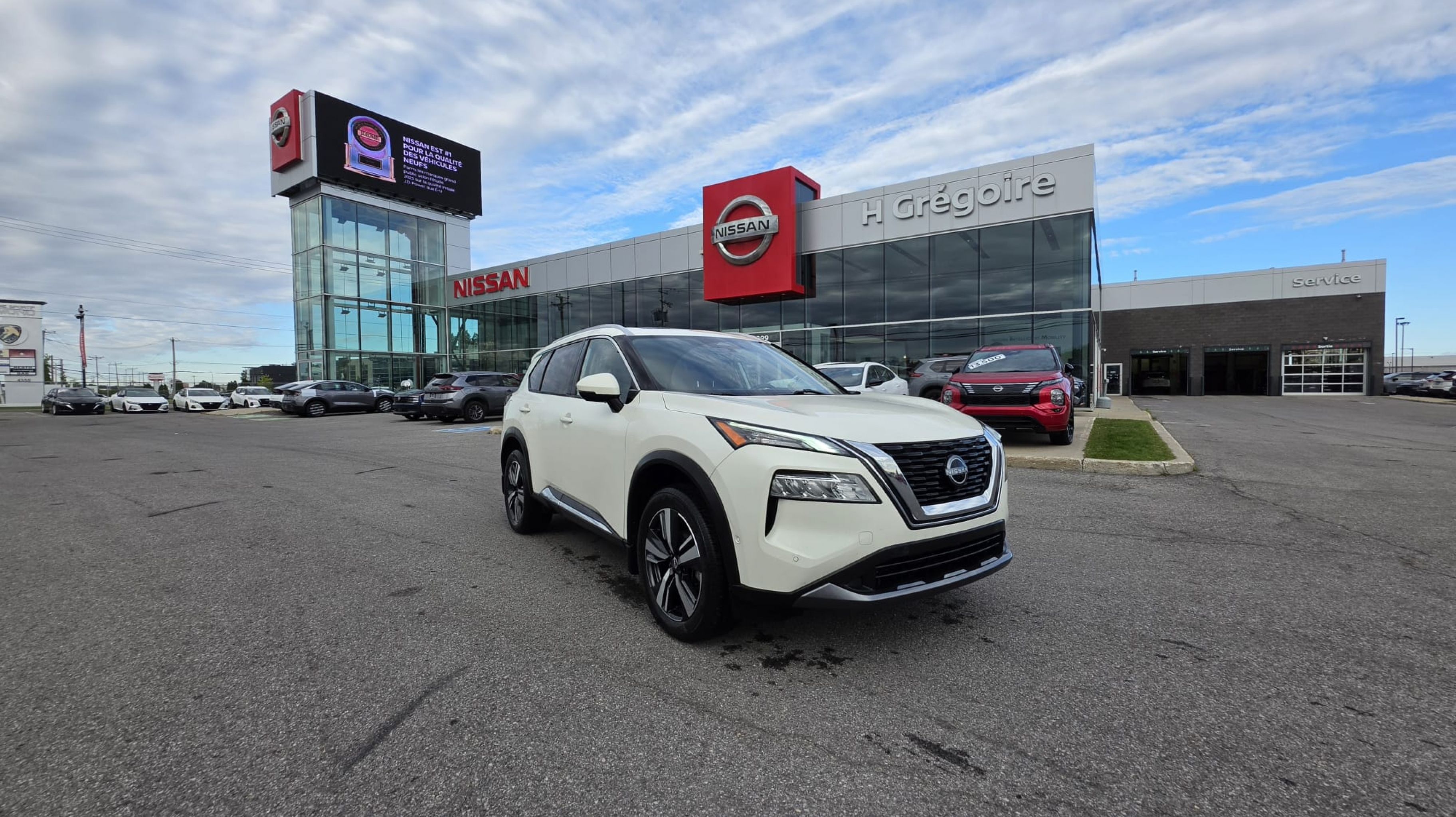 2023 Nissan Rogue (Toit ouvrant) — Monbili