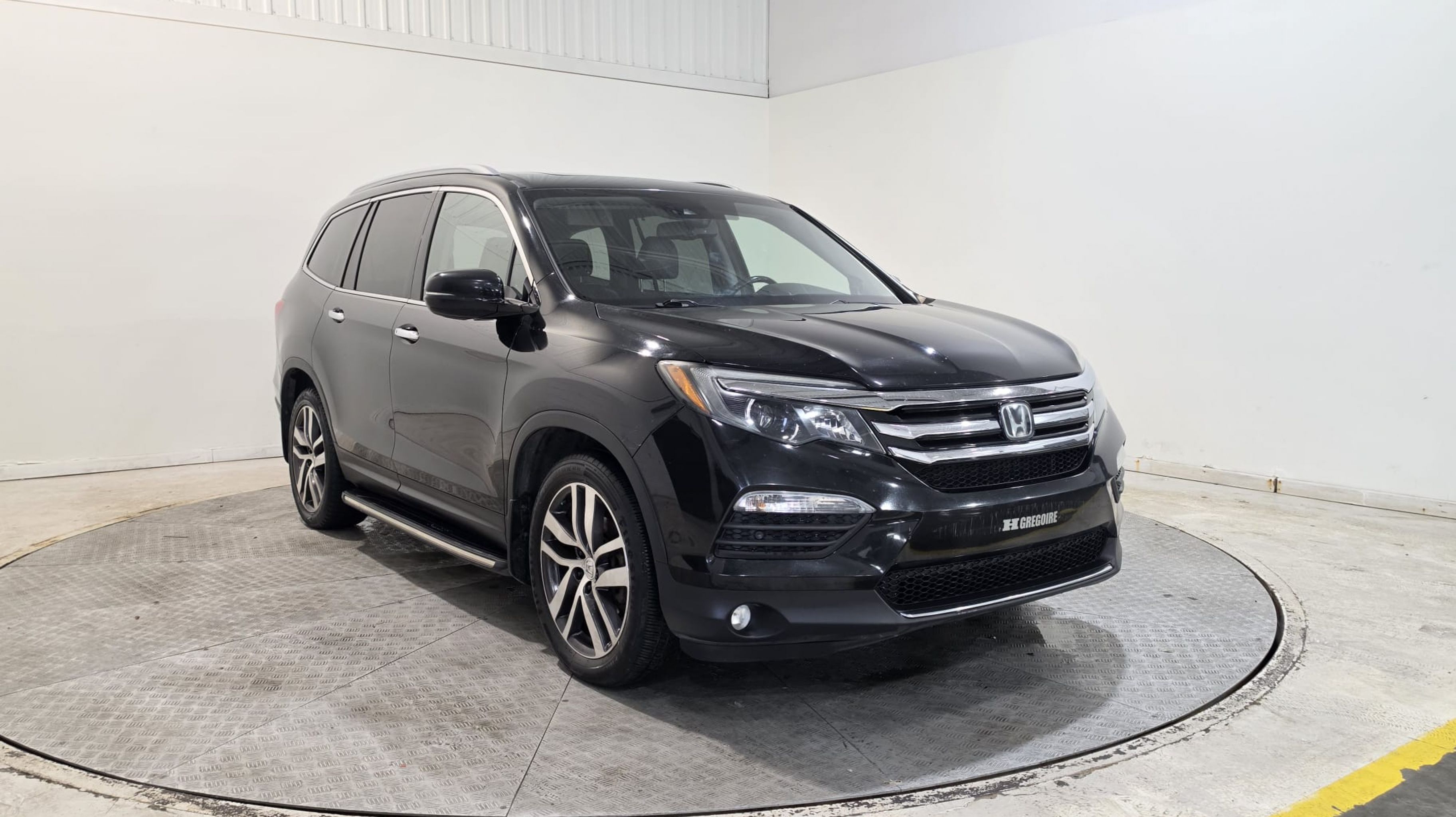 2017 Honda Pilot (Toit ouvrant) — Monbili