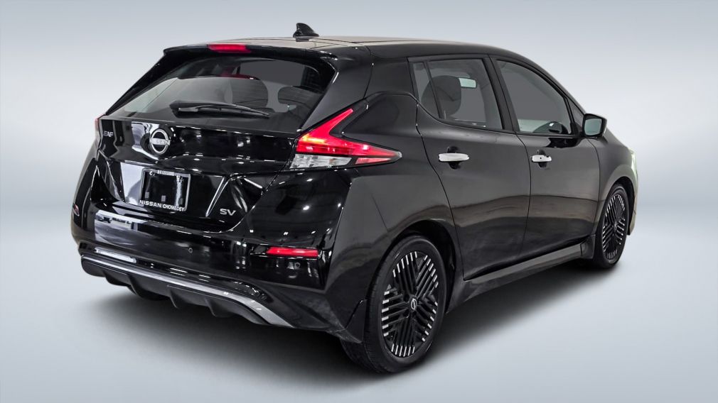 2023 Nissan Leaf — photo 7