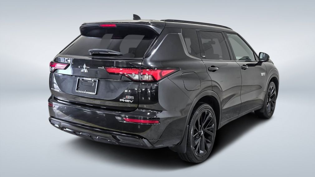 2024 Mitsubishi Outlander — photo 7