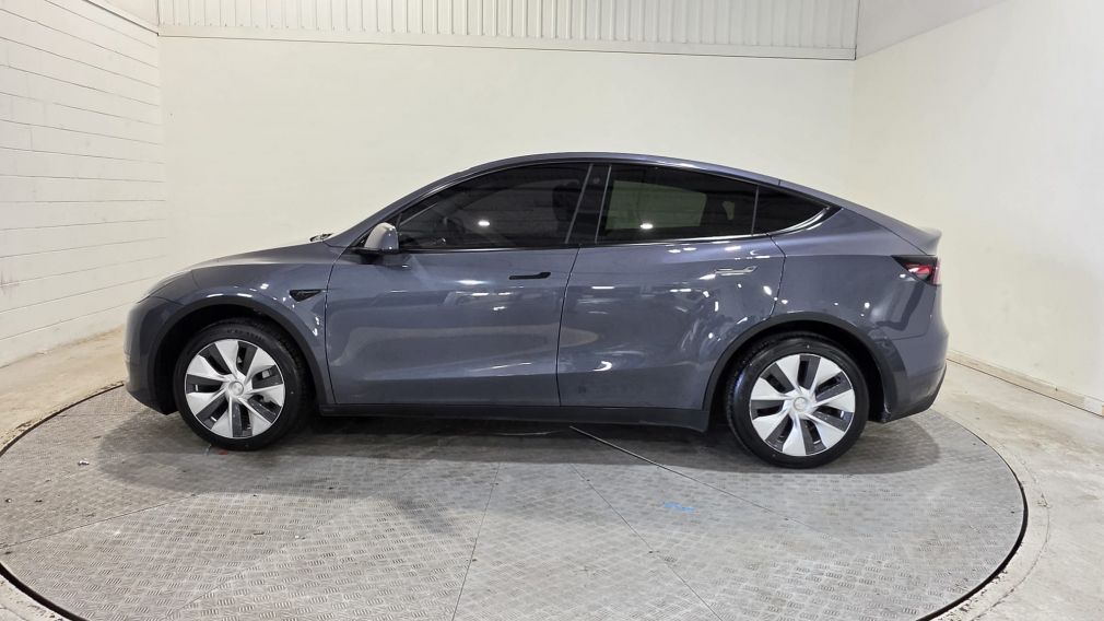 2023 Tesla Model Y — photo 4