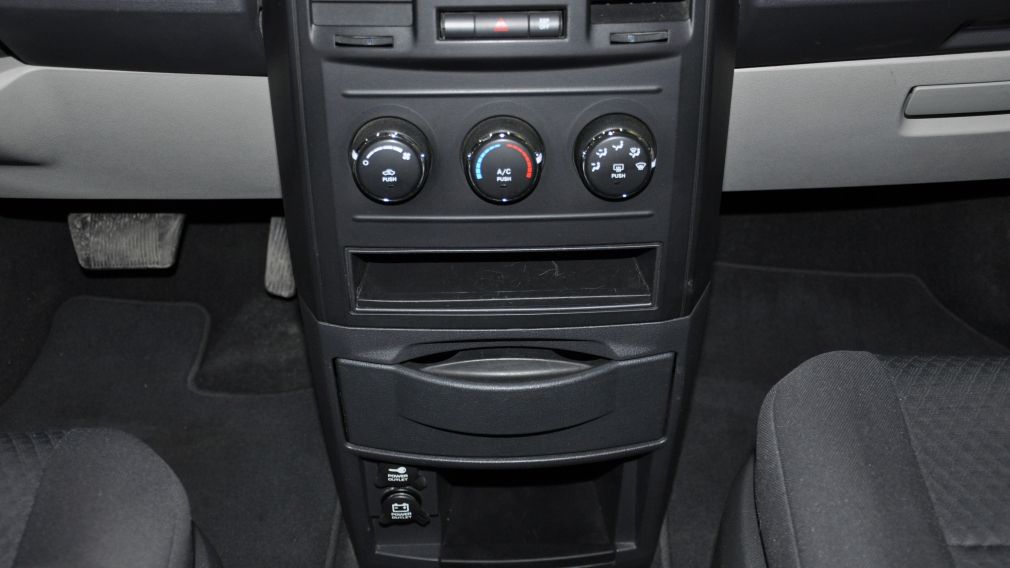 2010 Dodge GR Caravan SE #52