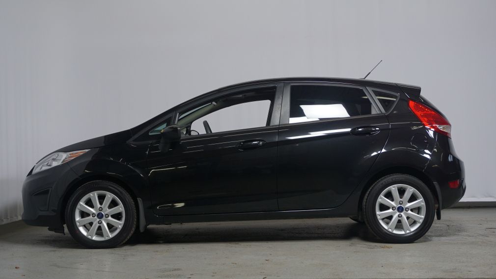 2013 Ford Fiesta SE #17