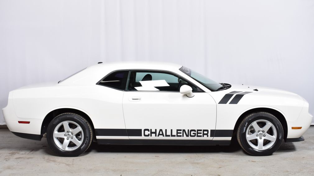 2009 Dodge Challenger 2dr Cpe #2