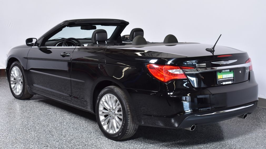 2011 Chrysler 200 Touring CONVERTIBLE #4