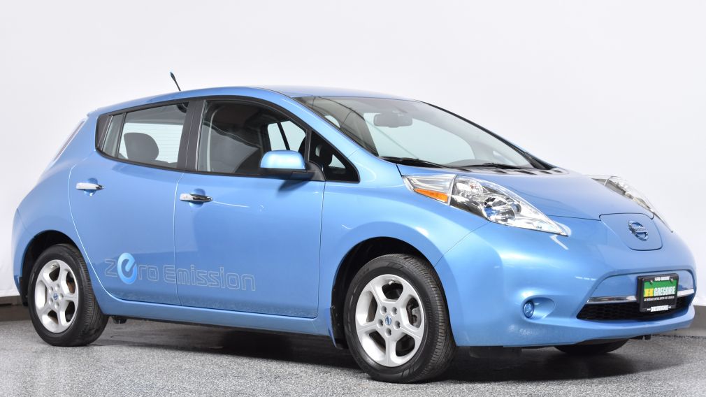 2014 Nissan Leaf SV #0