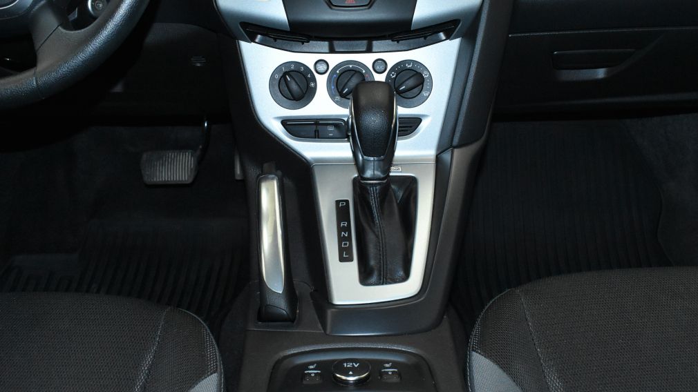 2014 Ford Focus SE #15