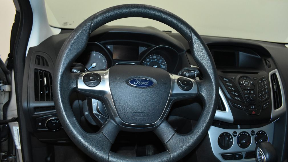 2014 Ford Focus SE #8