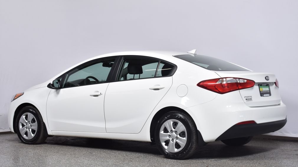 2016 Kia Forte LX #4