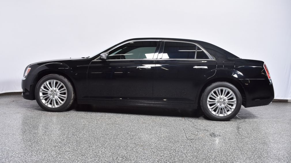 2012 Chrysler 300C Luxury Series, AWD, TOIT, Navigation #5