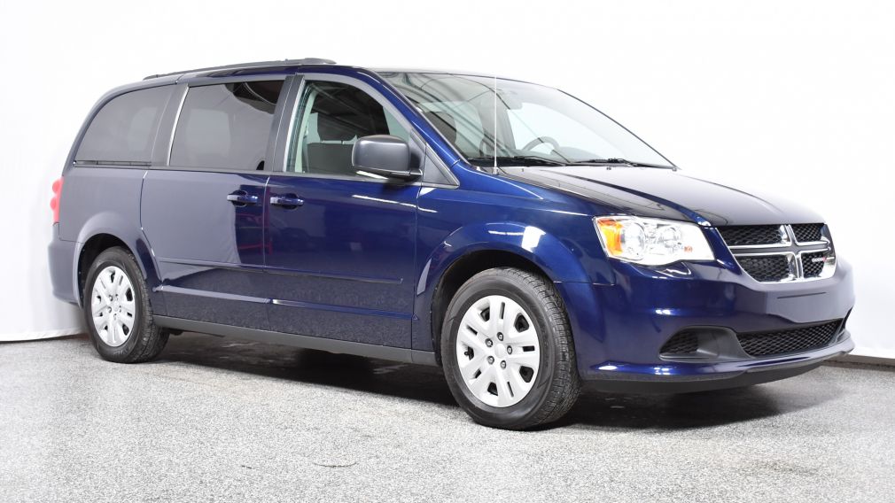 2016 Dodge GR Caravan SXT #0