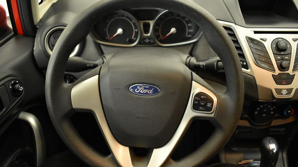 2012 Ford Fiesta SE  MAGS #10
