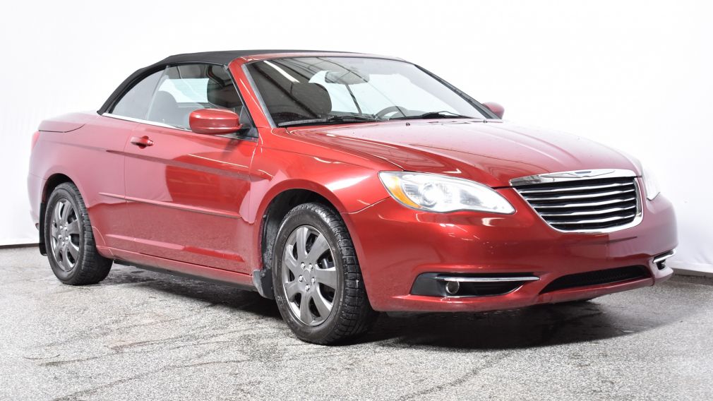 2011 Chrysler 200 Touring #3