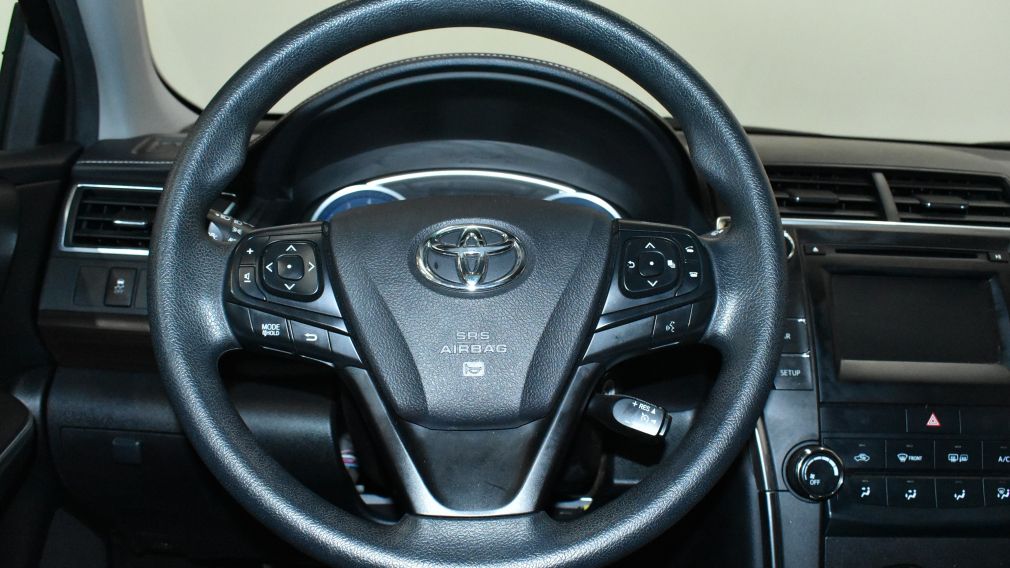 2016 Toyota Camry LE #10