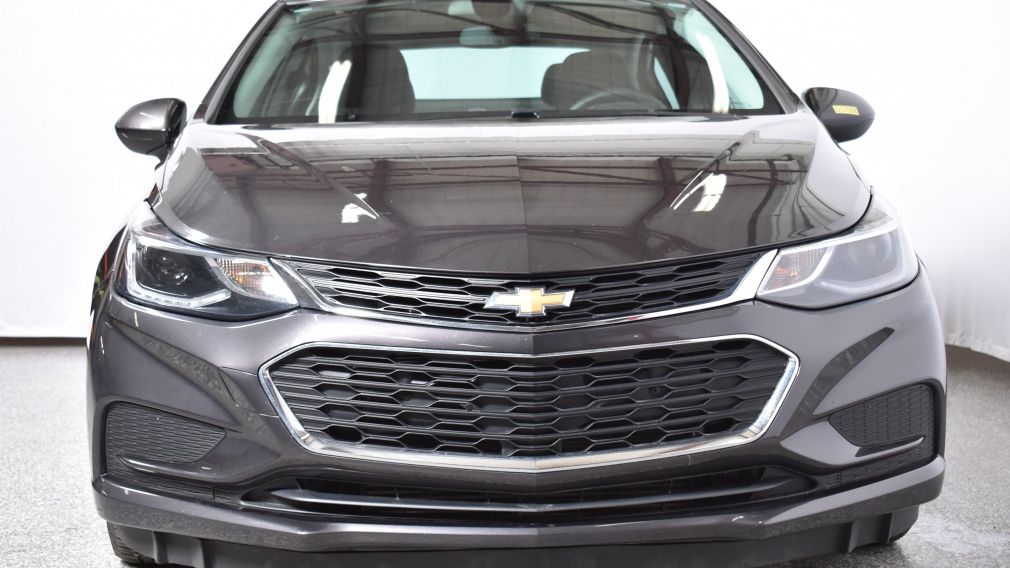 2016 Chevrolet Cruze LT #2