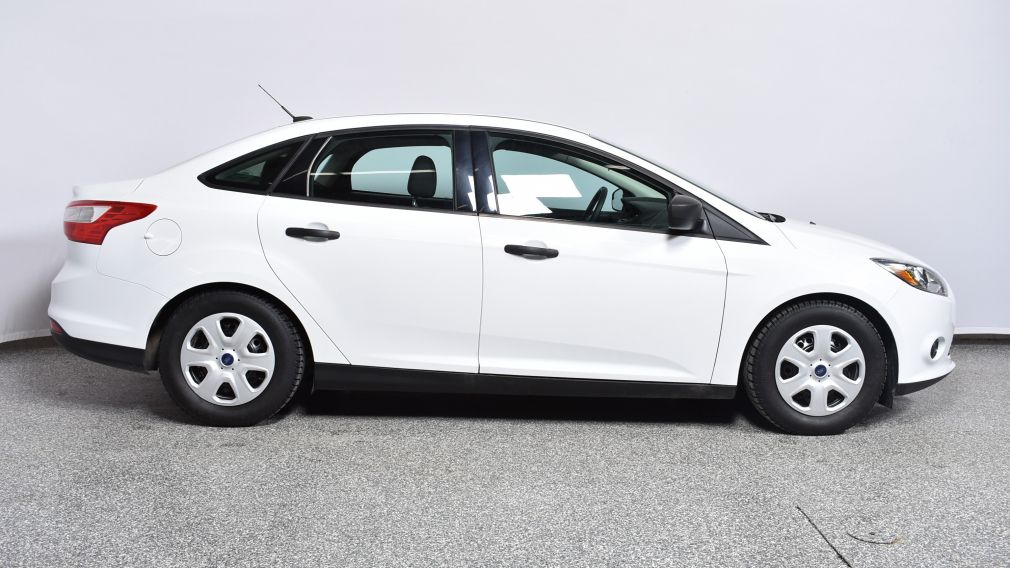 2014 Ford Focus S #3