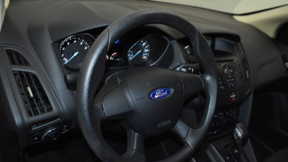 2014 Ford Focus S #11
