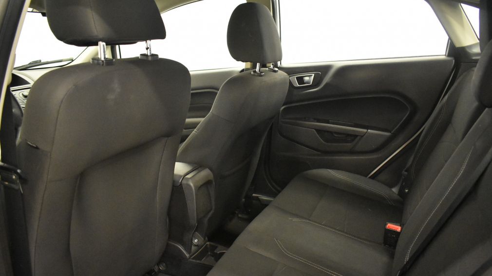 2014 Ford Fiesta SE Automatique #8