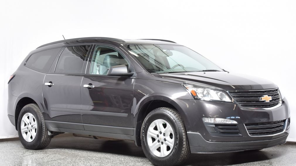 2015 Chevrolet Traverse LS  8 passagers #0