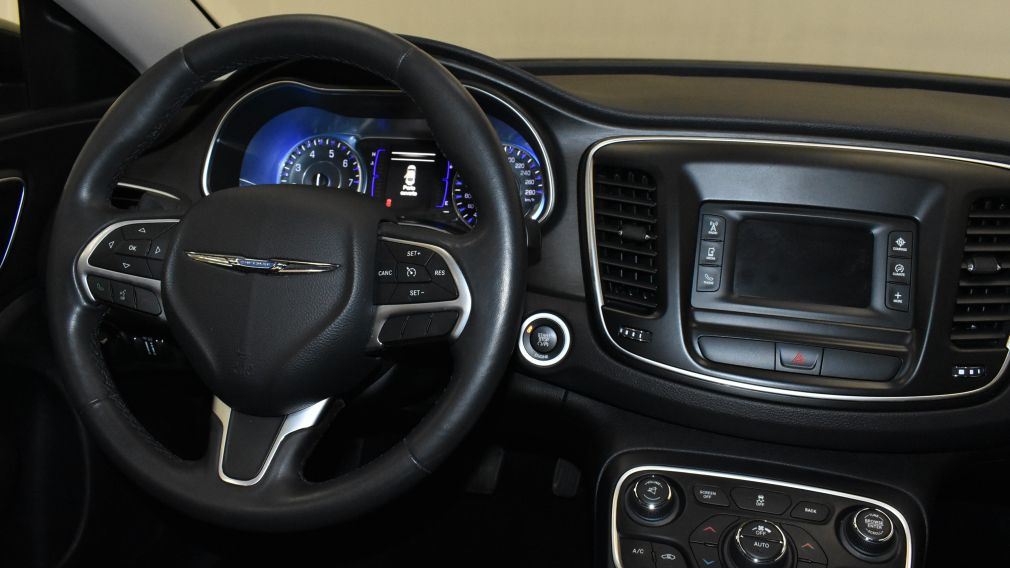 2015 Chrysler 200 Limited #12