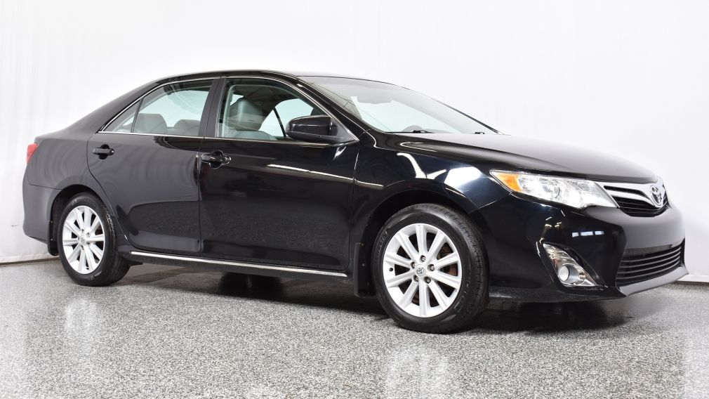 2012 Toyota Camry XLE GPS Toit Ouvrant Cuir #0