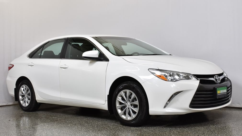 2017 Toyota Camry LE #0