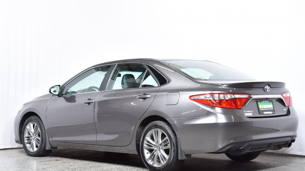 2017 Toyota Camry SE #4