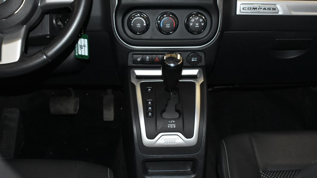 2015 Jeep Compass North 4x4 Automatique Sièges chauffants A/C #17