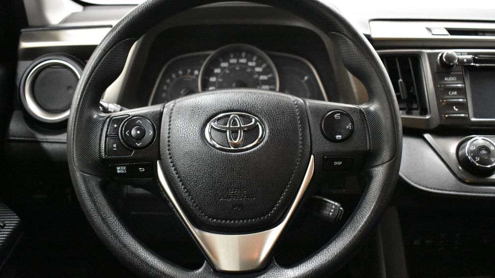 2015 Toyota Rav 4 LE #17