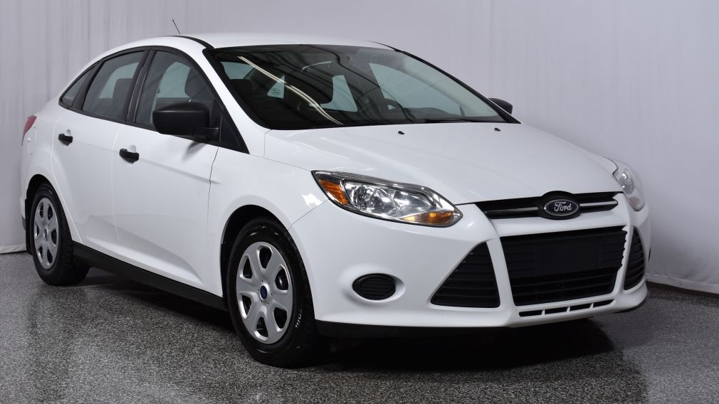 2014 Ford Focus S #0