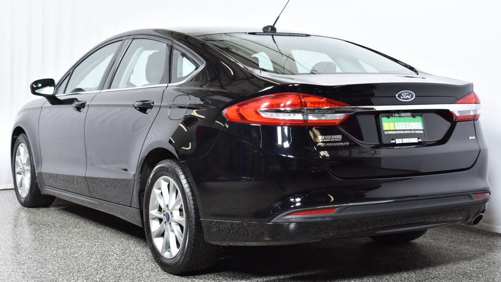 2017 Ford Fusion SE #4