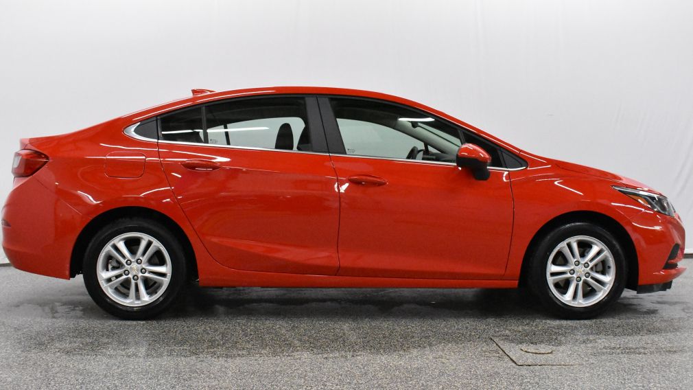 2018 Chevrolet Cruze LT #1