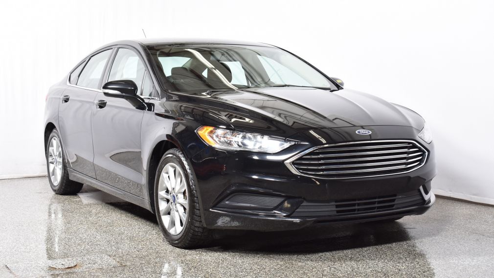 2017 Ford Fusion SE #0