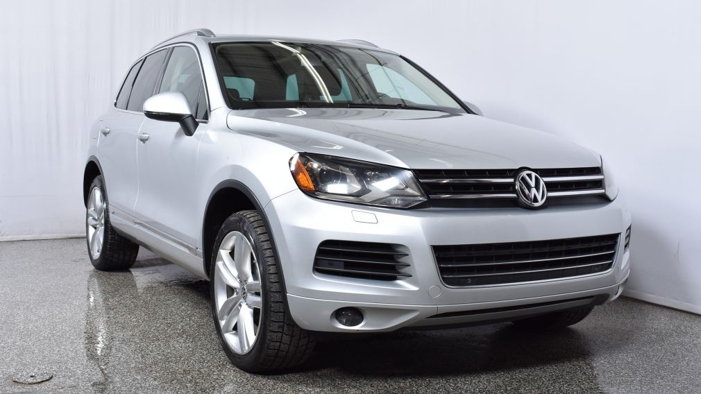 2012 Volkswagen Touareg Execline #0