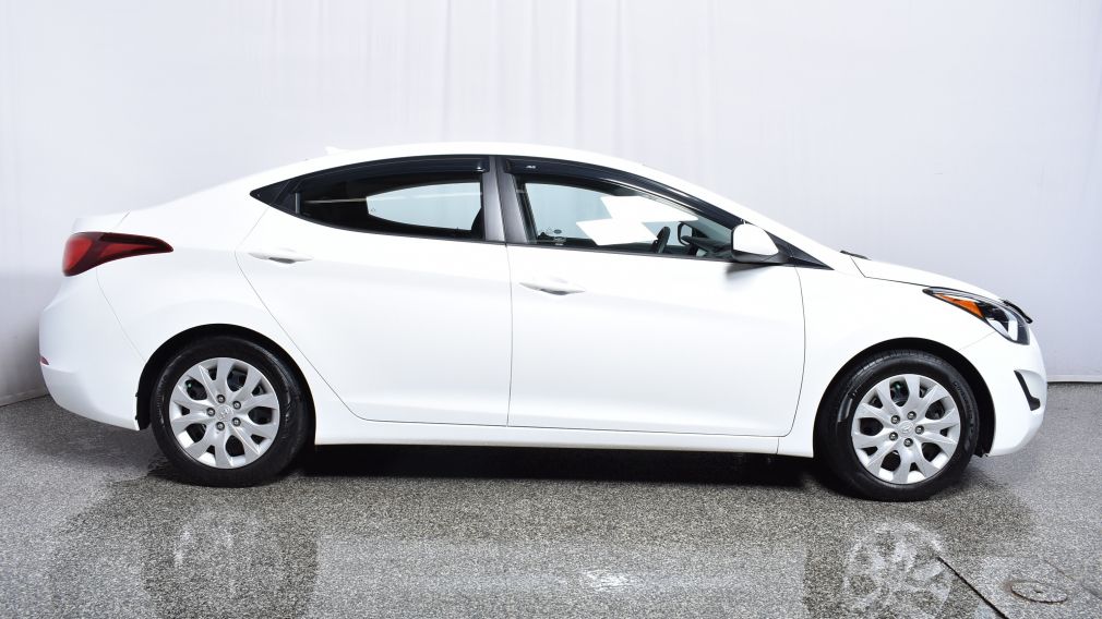 2016 Hyundai Elantra GL #2