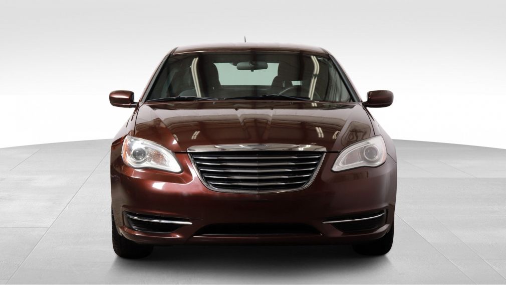 2013 Chrysler 200 LX #1