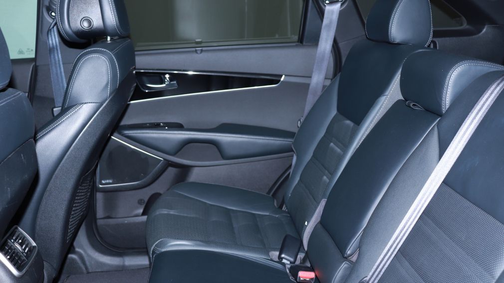 2016 Kia Sorento 2.0L Turbo SX AWD Cuir Toit Ouvrant Navigation #9