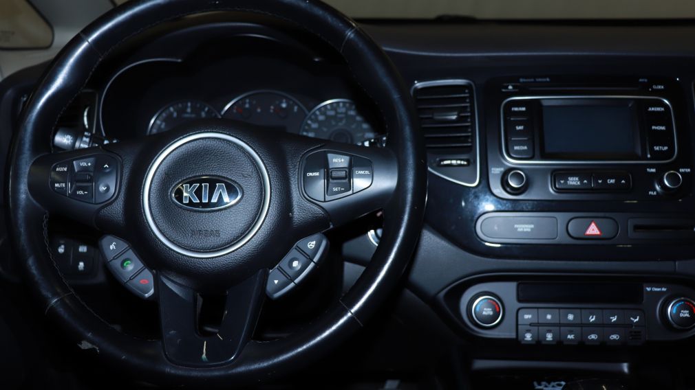 2015 Kia Rondo EX #11