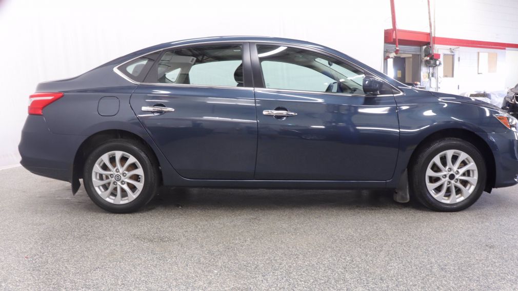 2016 Nissan Sentra SV #4