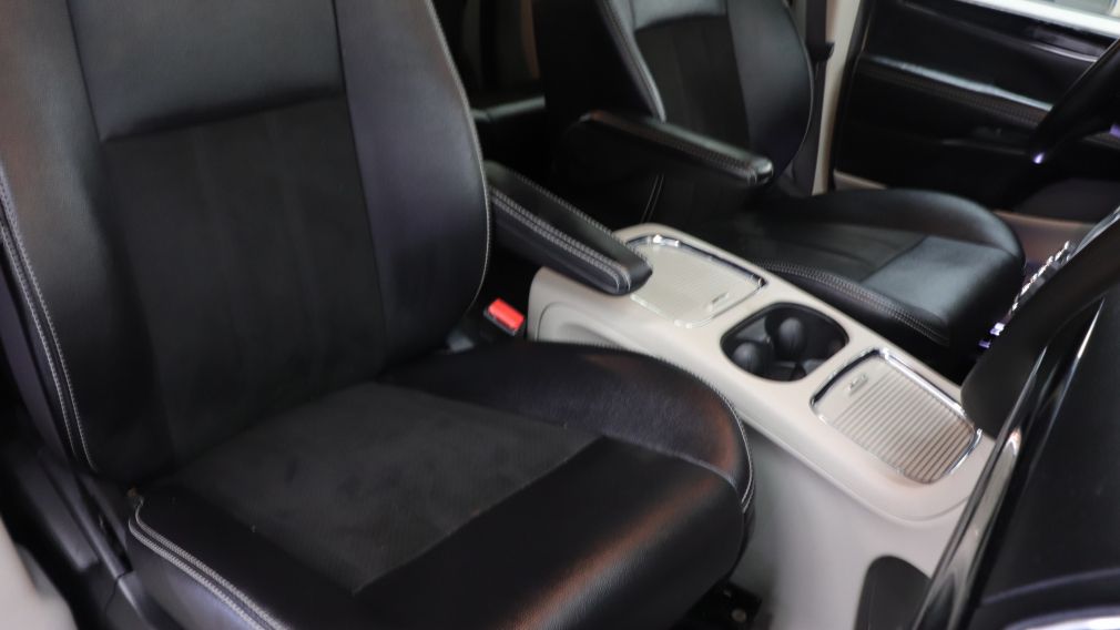 2019 Dodge GR Caravan SXT Premium Plus #15